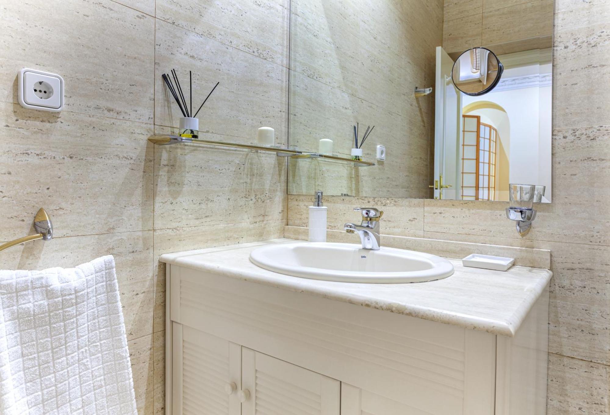 Apartamento Prado En Madrid Eksteriør billede